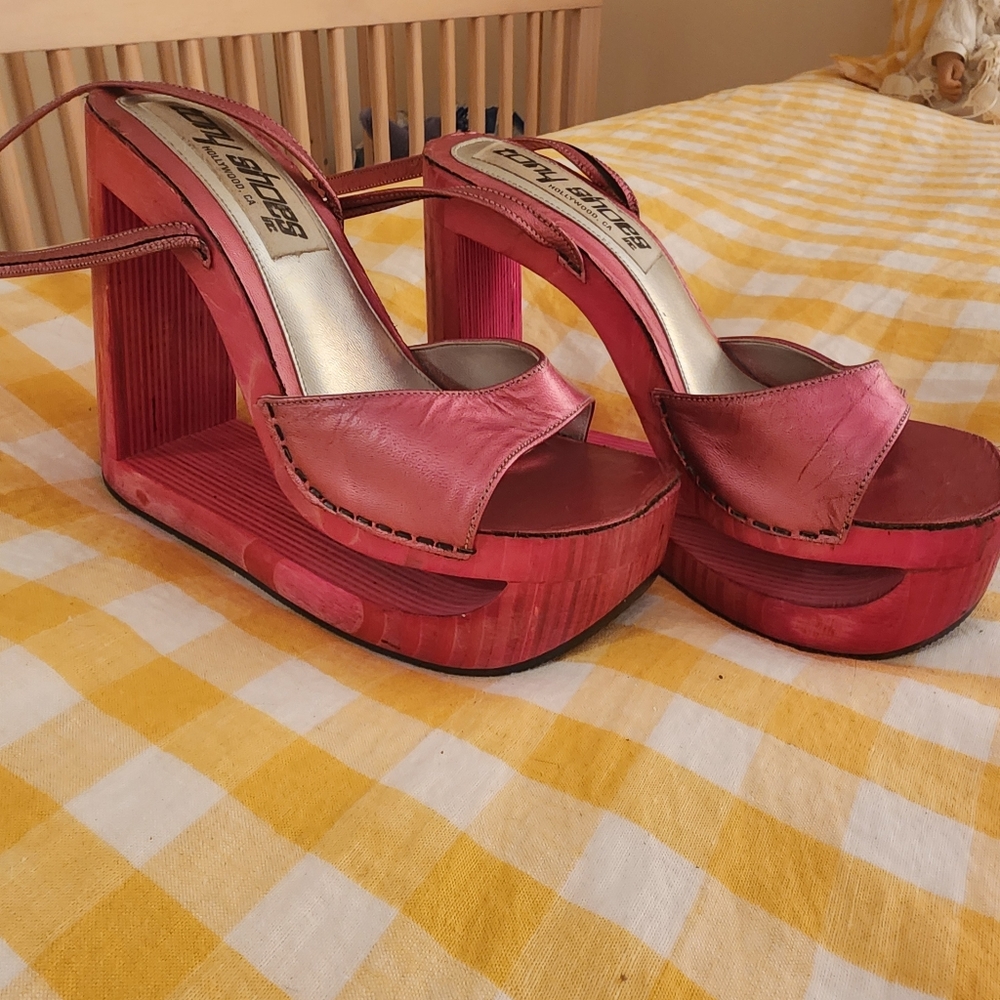 Shoes